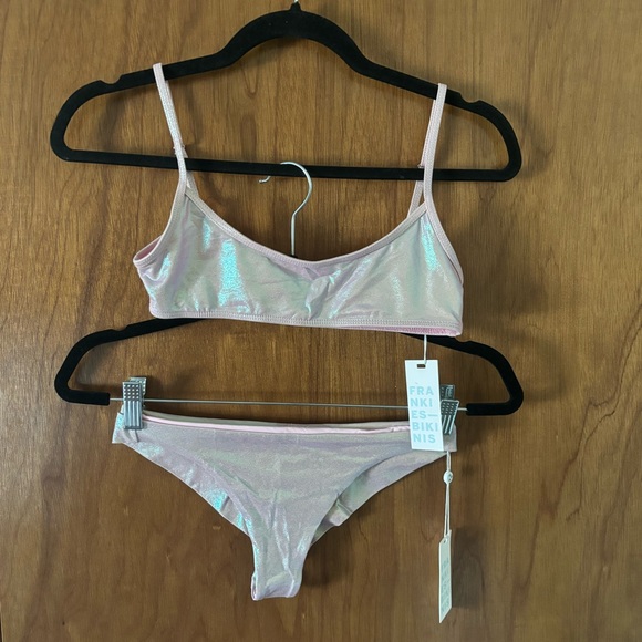 Frankie's Bikinis Other - Light pink metallic bikini!👙